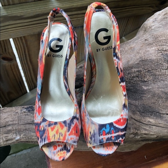 Guess Bright Multi Color Aztec Print Cork Wedges Size 6.5 - Picture 3 of 10